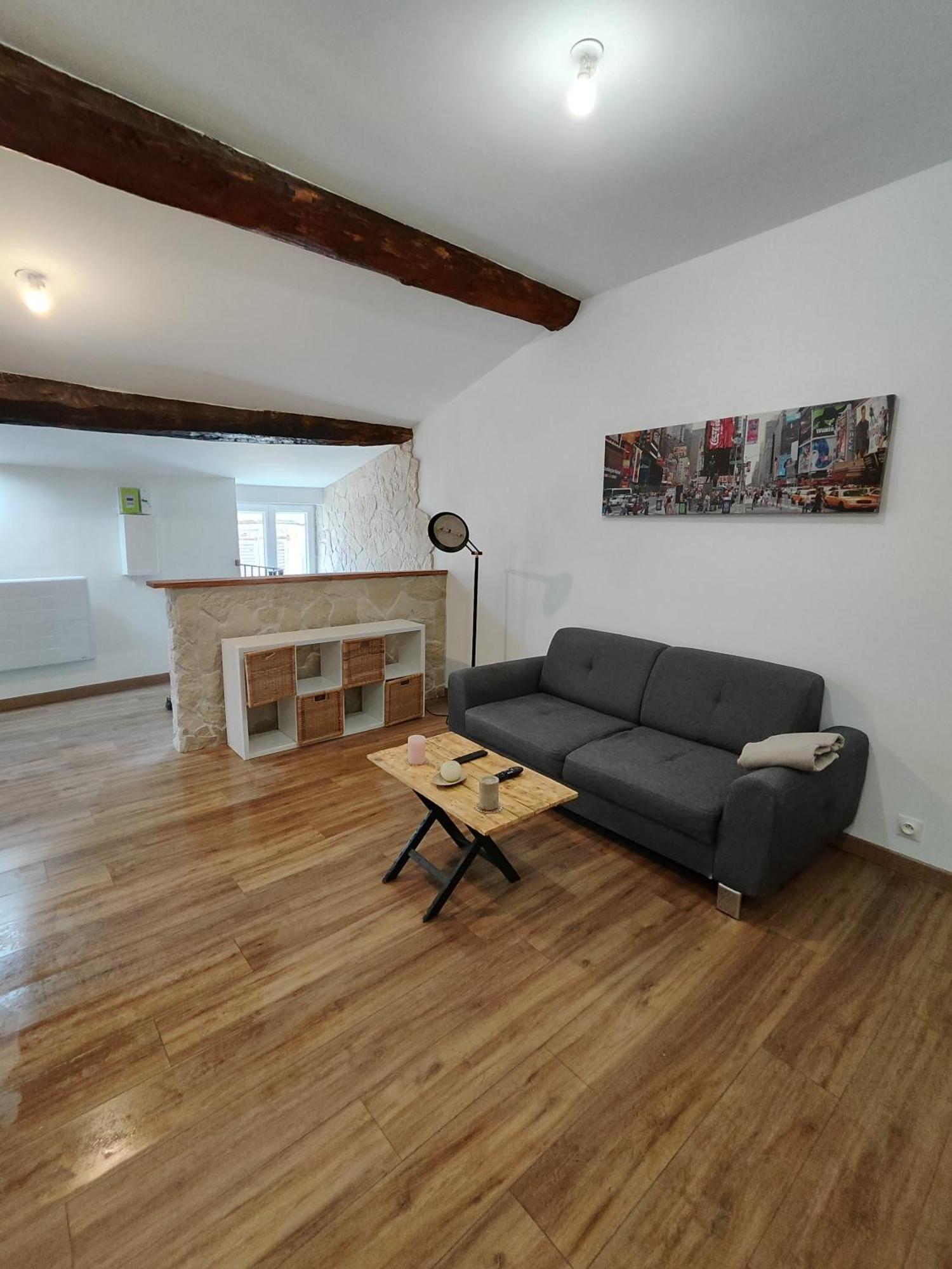 Apartament Petit Coin De Paradis Aups Zewnętrze zdjęcie